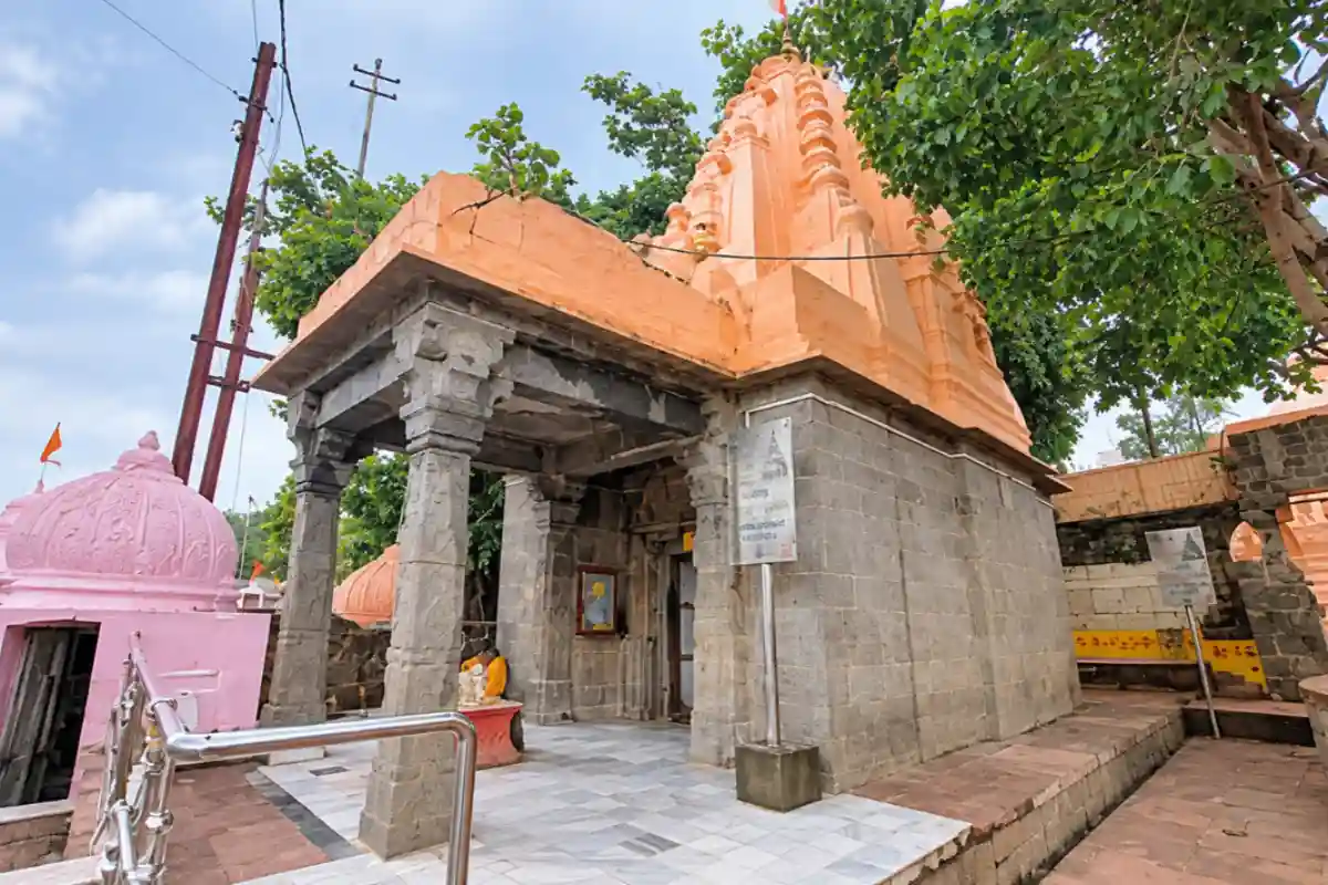 Gandharva Ghat on the Shipra in Ujjain, where Kameshwar Mahadev is placed by tradition