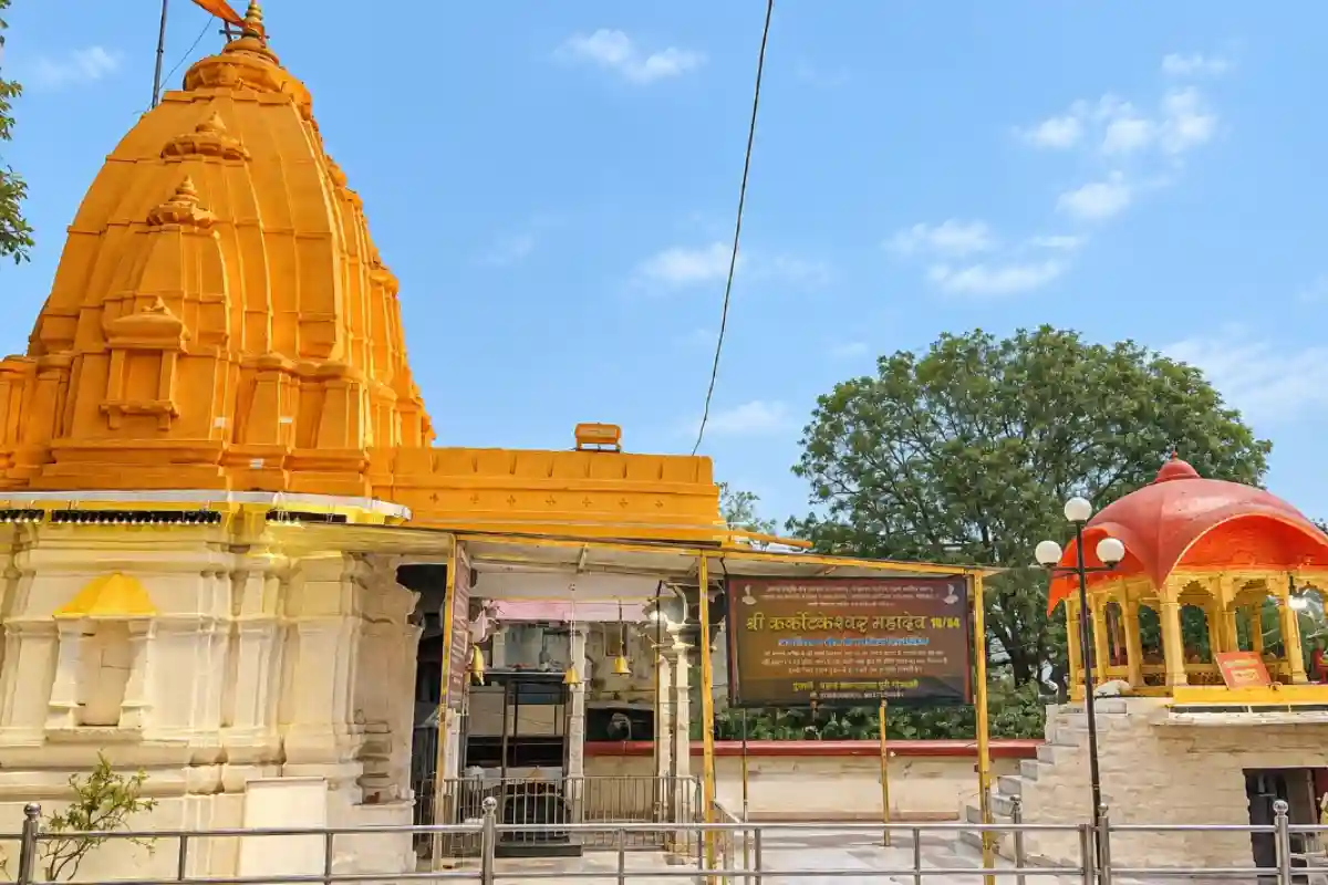Karkoteshwar Mahadev in the Harsiddhi temple courtyard, Ujjain