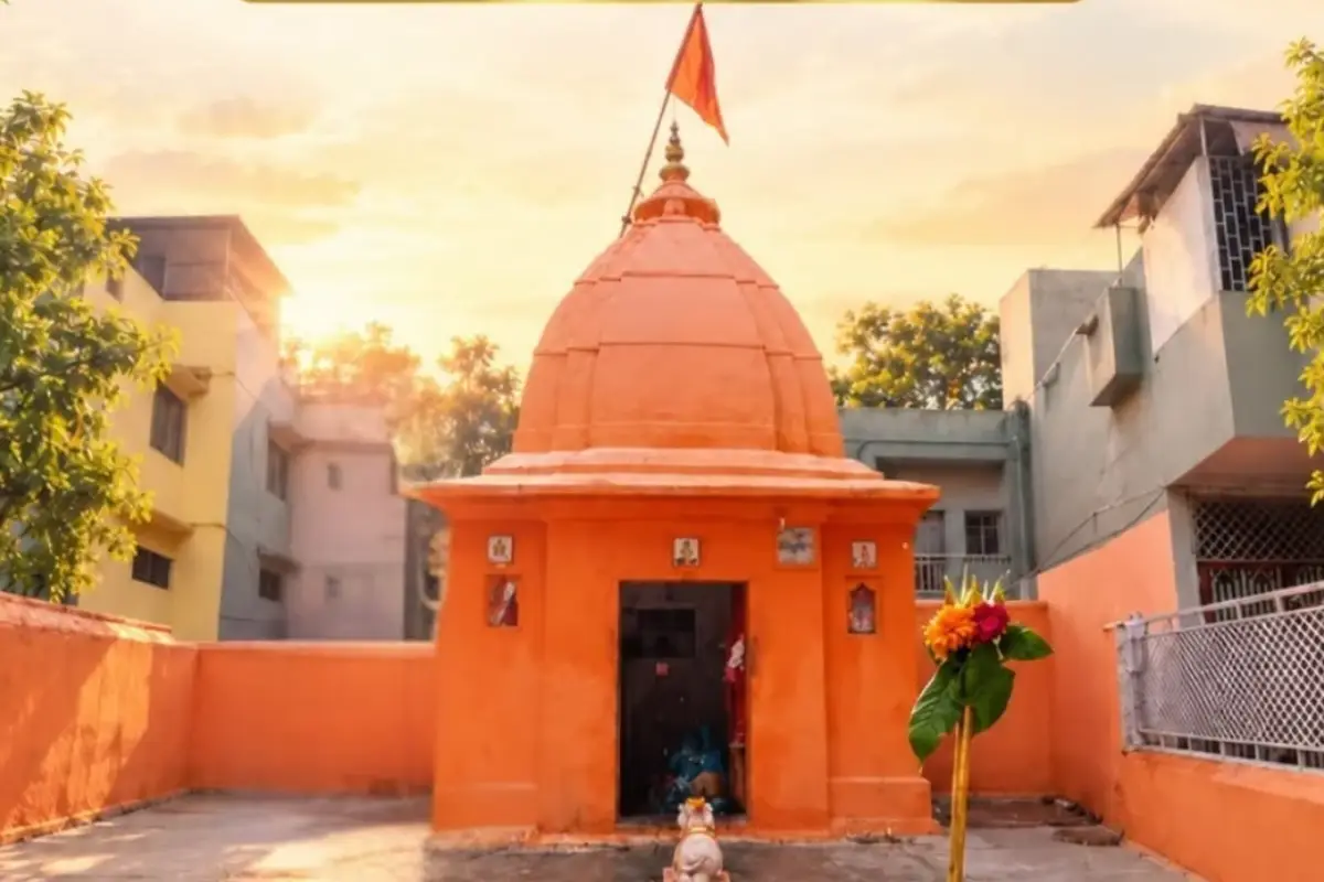 Shiva linga of Mahalayeshwar Mahadev, Khatriwada, Ujjain