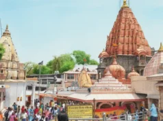 Mahakal’s City: A Complete Guide to Mahakaleshwar Temple Ujjain Aerial view of Ujjain with Mahakaleshwar Temple and Shipra river ghats at dawn